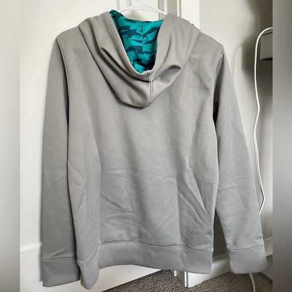 Medium Grey and Teal Patterned Under Armor Fleece Hoodie - Picture 5 of 7
